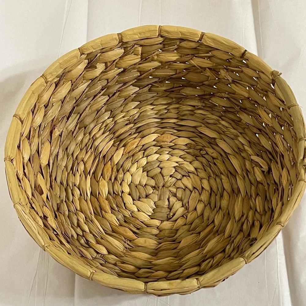 Vintage ANCHOR HOCKING Dark Amber 1.5 Quart Lidded Casserole and Serving Basket
